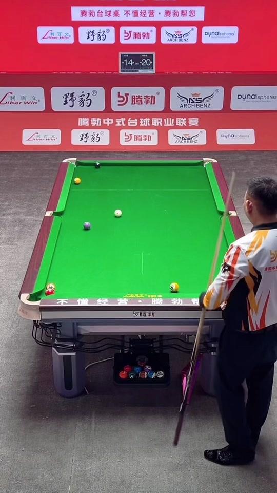 通过出色的 通过出色的