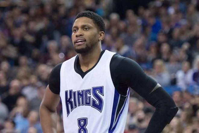 渐走出困境 渐走出困境