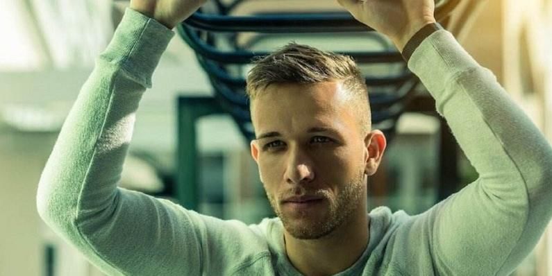 他的灵活性 他的灵活性