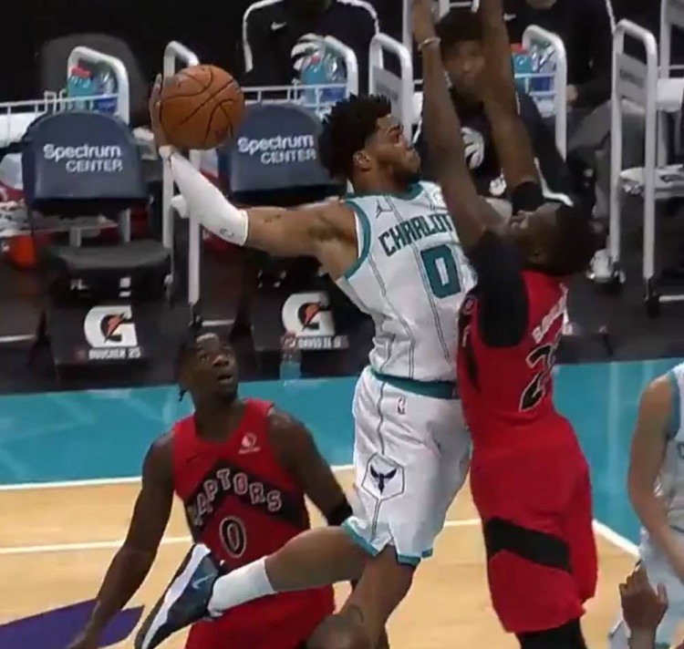 效力期间展 效力期间展