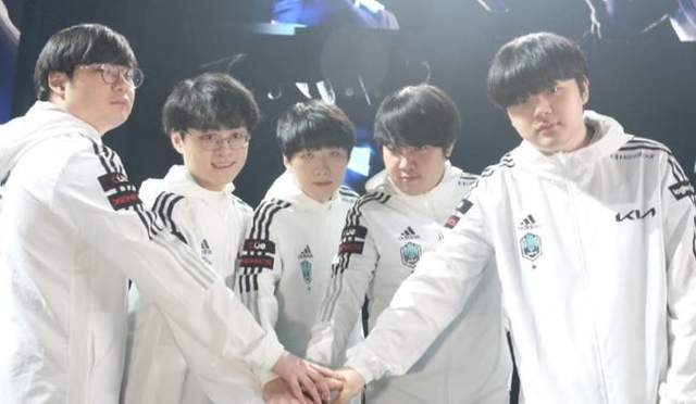 格和战术策 格和战术策