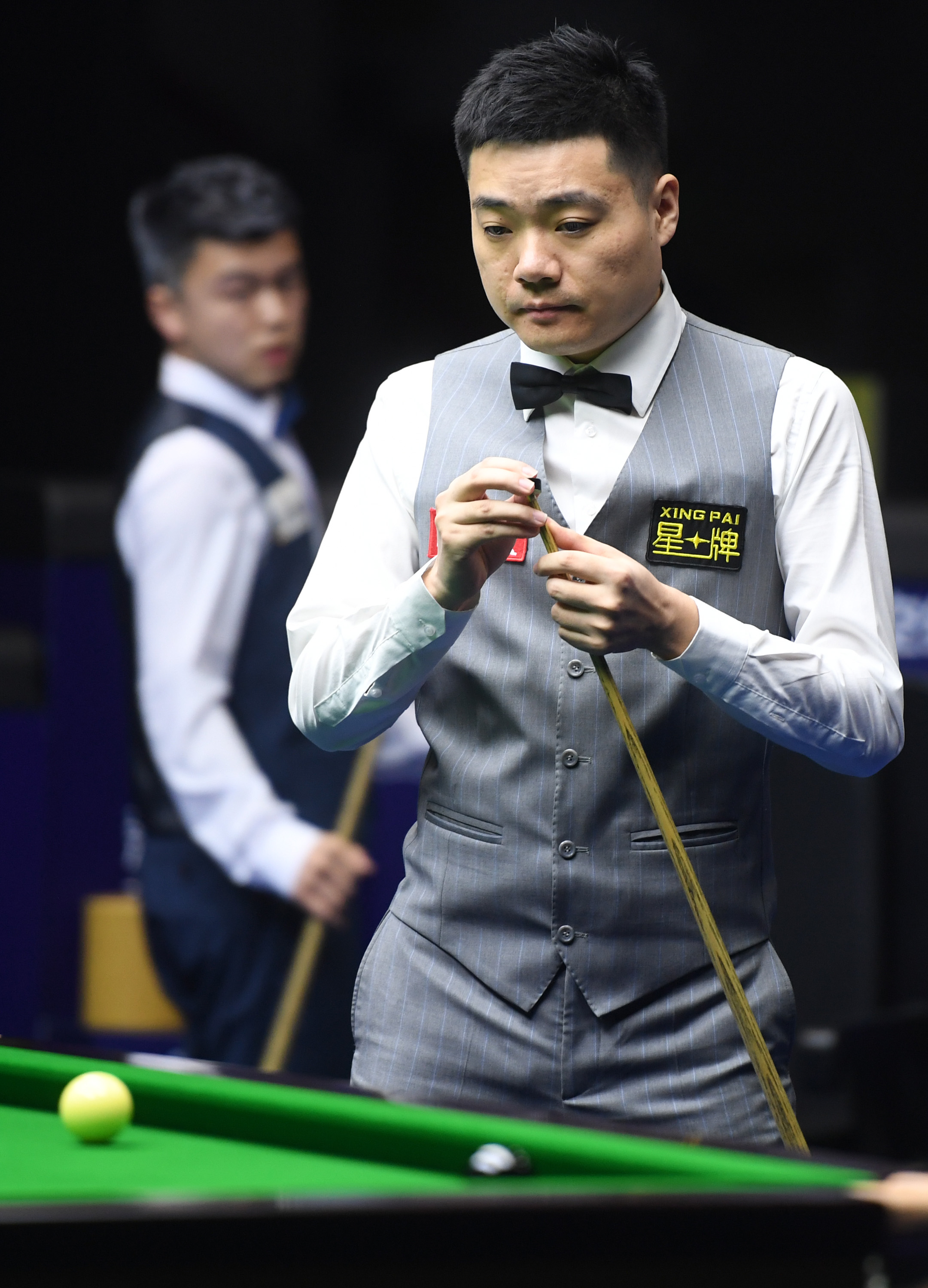 不仅以稳健 不仅以稳健