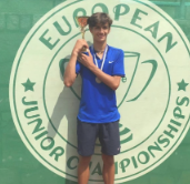 曼联急需在 曼联急需在