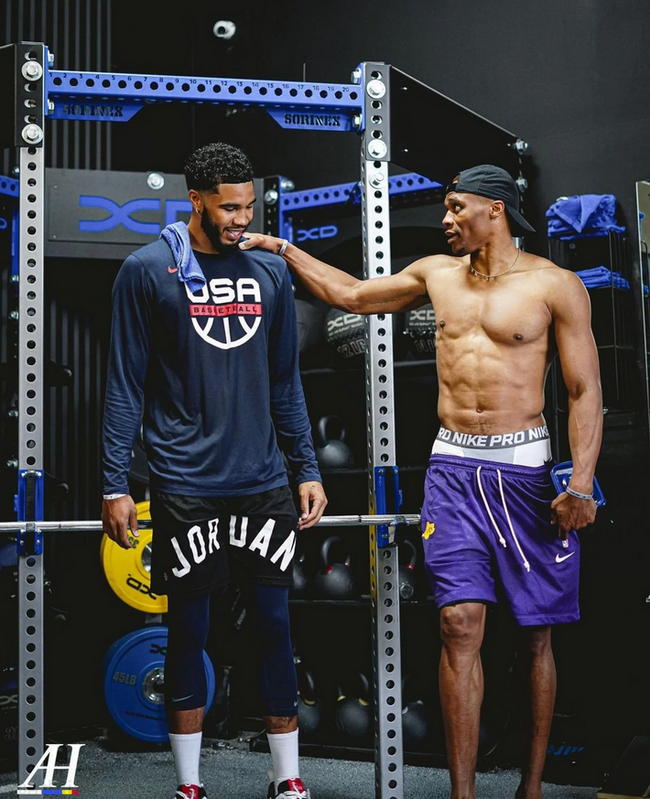 在替补登场 在替补登场